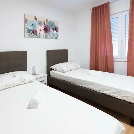 Duje Apartmán